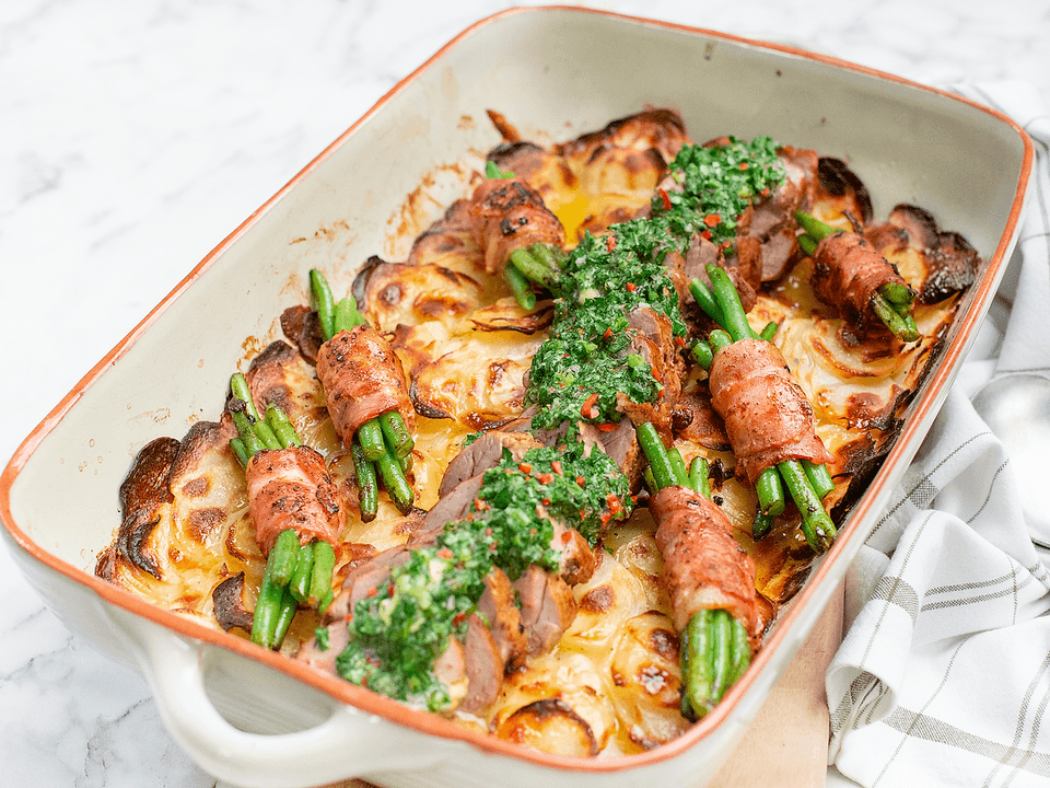 Fläskfilé med örtsmör och rostad potatis