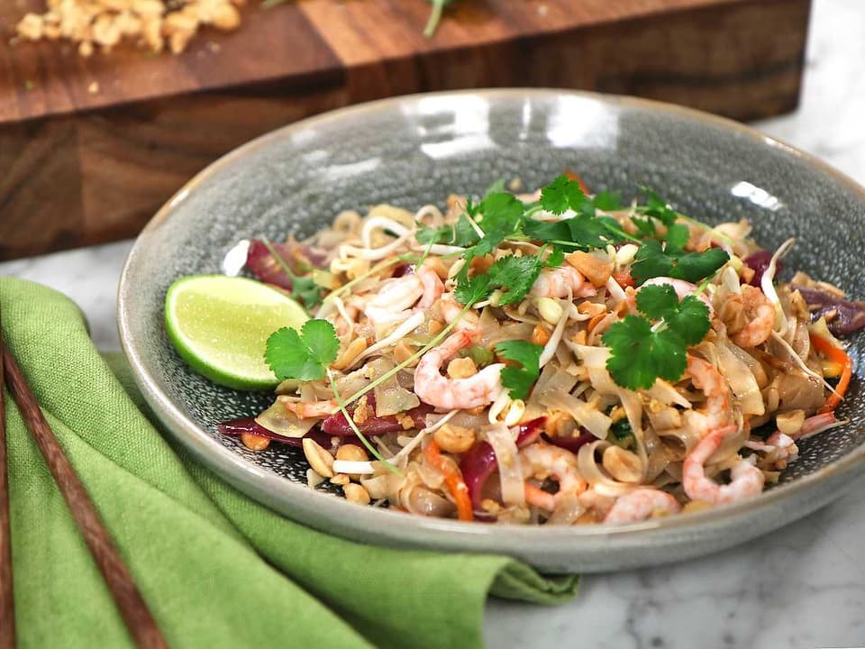 Pad thai med räkor